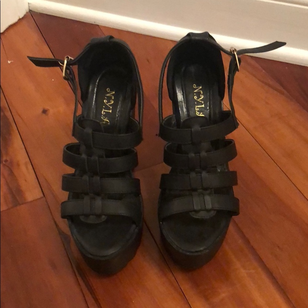 Gladiator Platform Sandals
